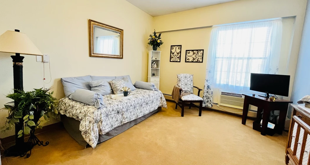 Libby Bortz Assisted Living Center_5
